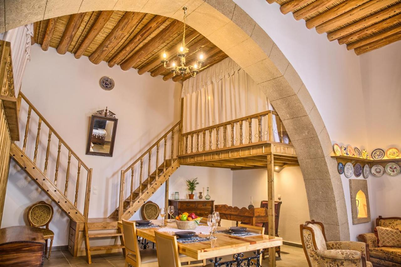 Вилла Stone Arch Malona Village Экстерьер фото