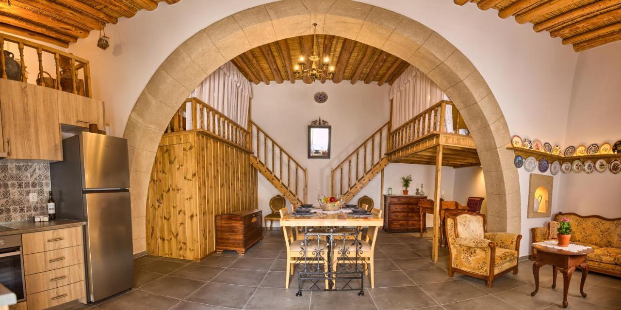 Вилла Stone Arch Malona Village Экстерьер фото