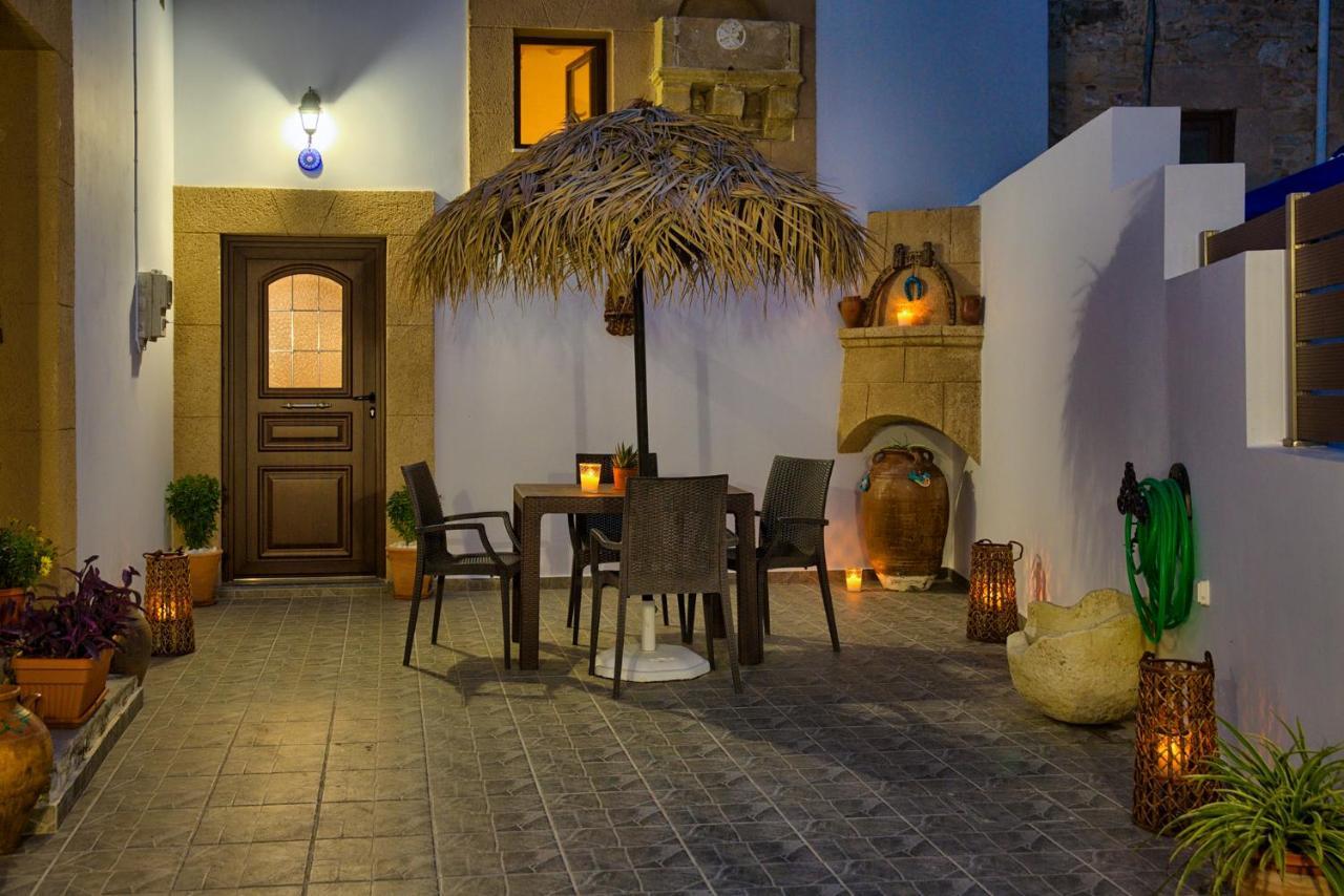 Вилла Stone Arch Malona Village Экстерьер фото